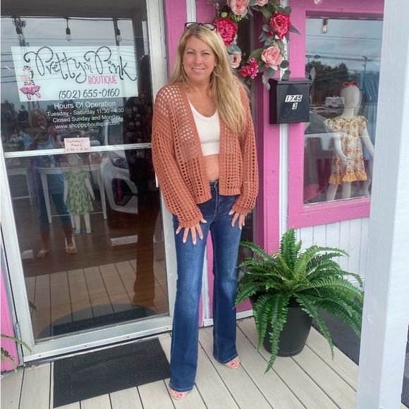 Doe & Rae Clay Crochet Fishnet Cropped Open Cardigan - Picture 5 of 5